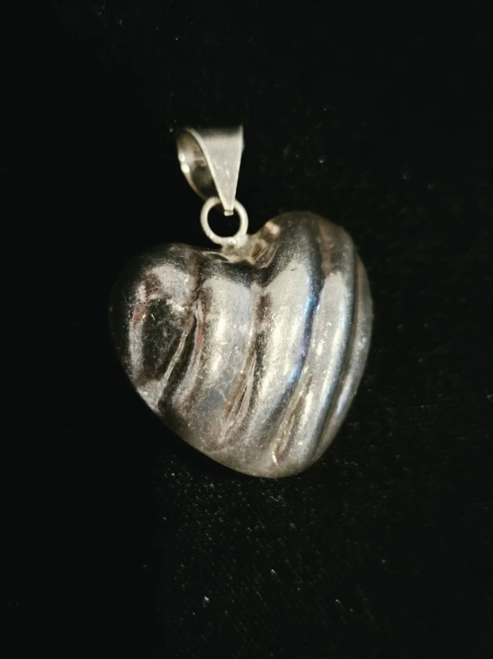 Vintage Taxco Fluted Puffy Heart 950 Sterling SILVER ( NO DENTS it Is Glare)